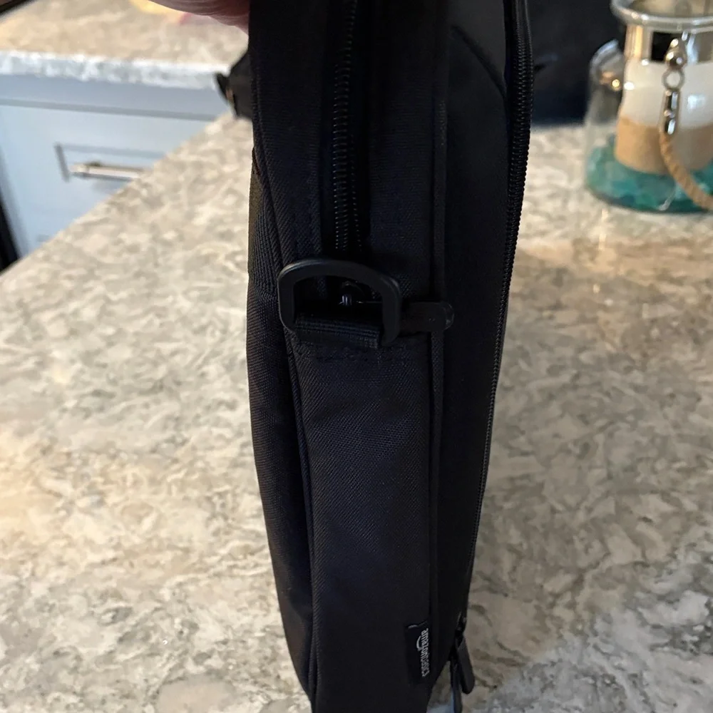 Elegant Black Laptop Bag for Professionals